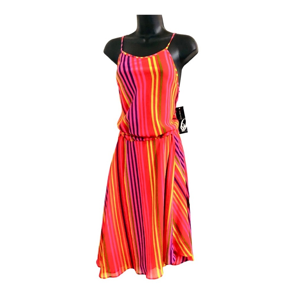 Nine West pink multicolor striped asymmetric‎ belted flowy dress size 4 new